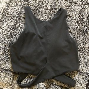 Athleta Conscious Cut Out Crop A-C